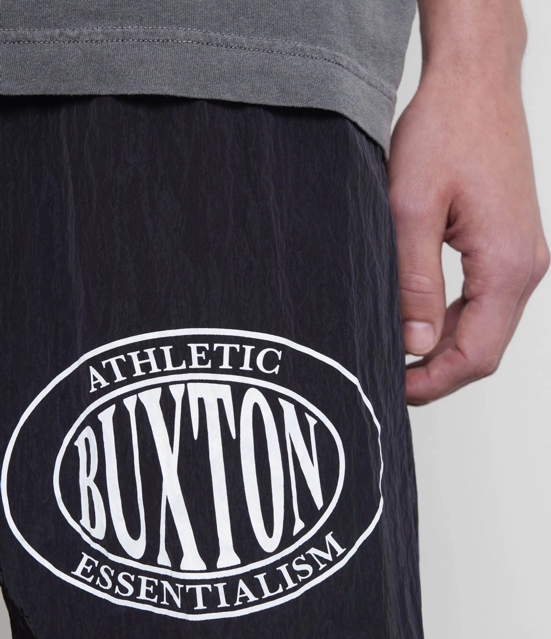 DOUBLE SPORTS LOGO TECH SHORTS