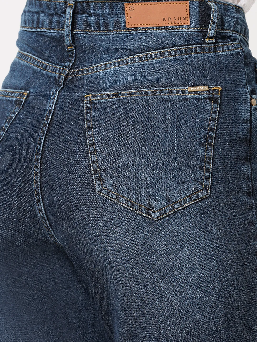 Women High-Rise Relaxed Straight Fit Jeans